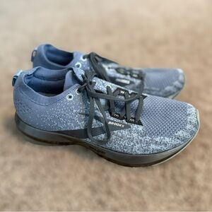 Brooks Womens Levitate 3 Running Shoes Women 9.5